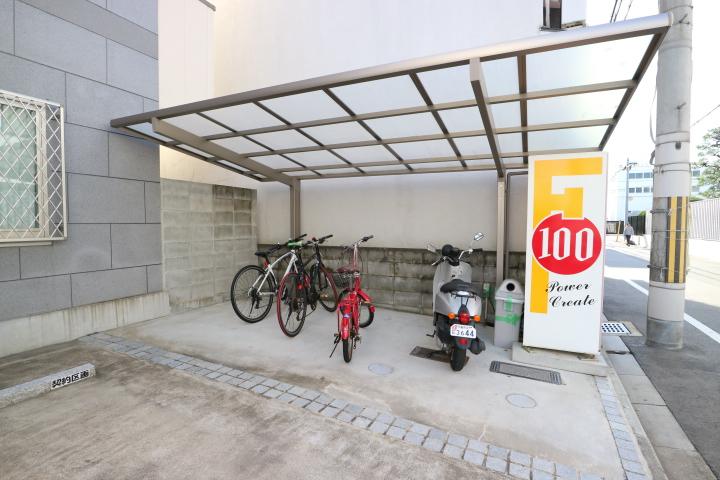 3/5 駐車場