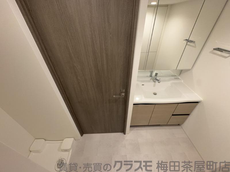 13/30 室内