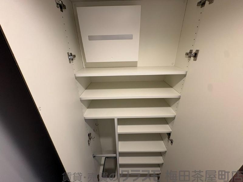 14/30 室内