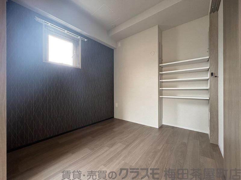 14/30 寝室