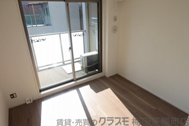 13/30 寝室