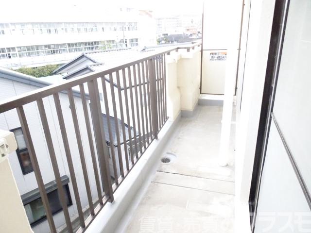 13/30 バルコニー