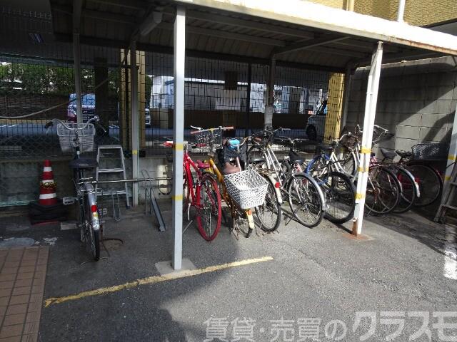3/8 エントランス