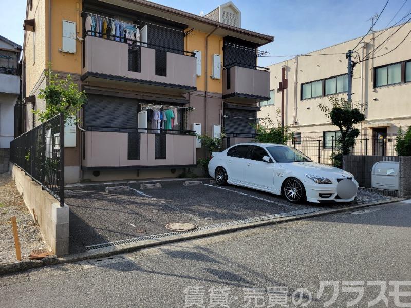 2/13 駐車場