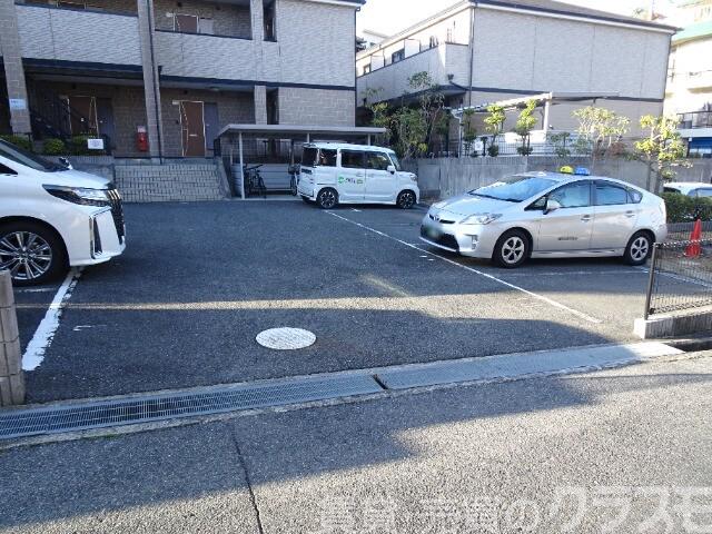 19/30 駐車場