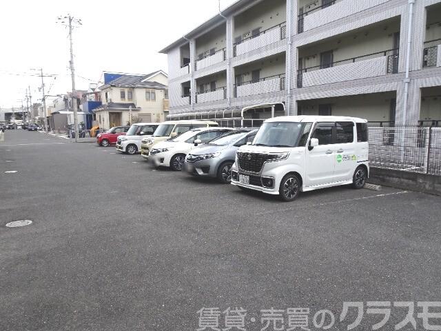 21/30 駐車場