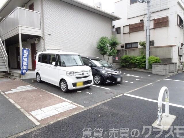 21/30 駐車場