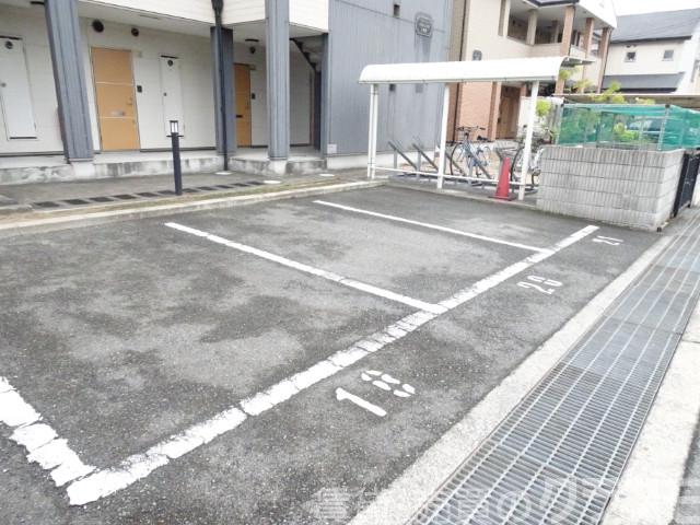 17/29 駐車場