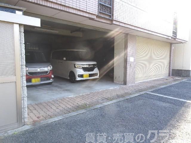 20/25 駐車場