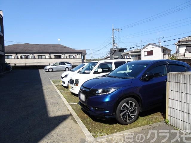 18/30 駐車場
