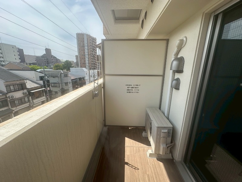 17/30 バルコニー