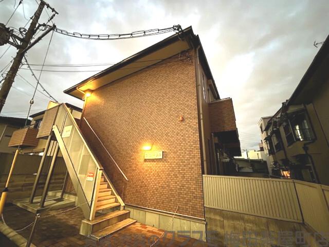 2/30 外観