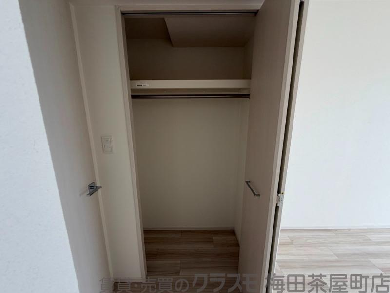 13/30 収納