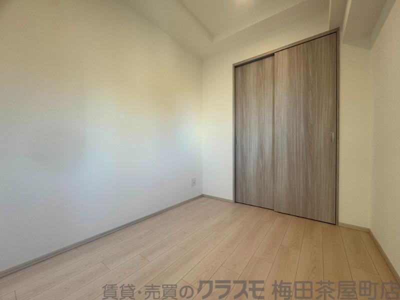 14/30 寝室