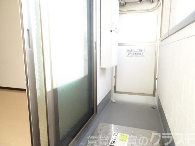 13/30 バルコニー