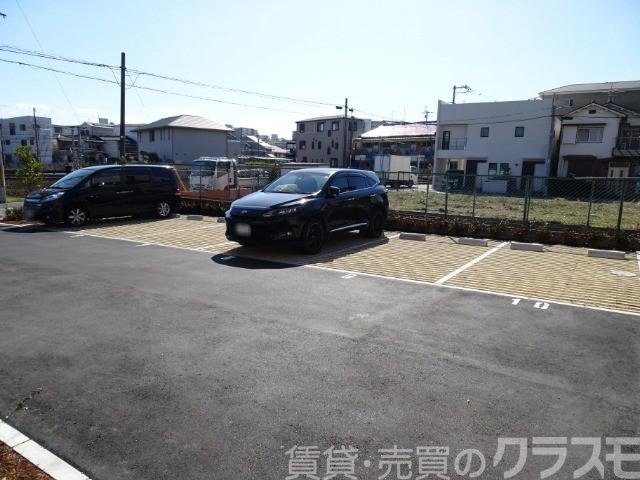 21/30 駐車場