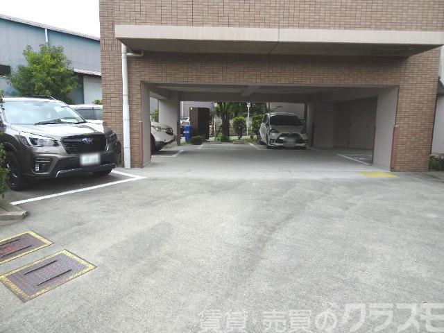 20/26 駐車場
