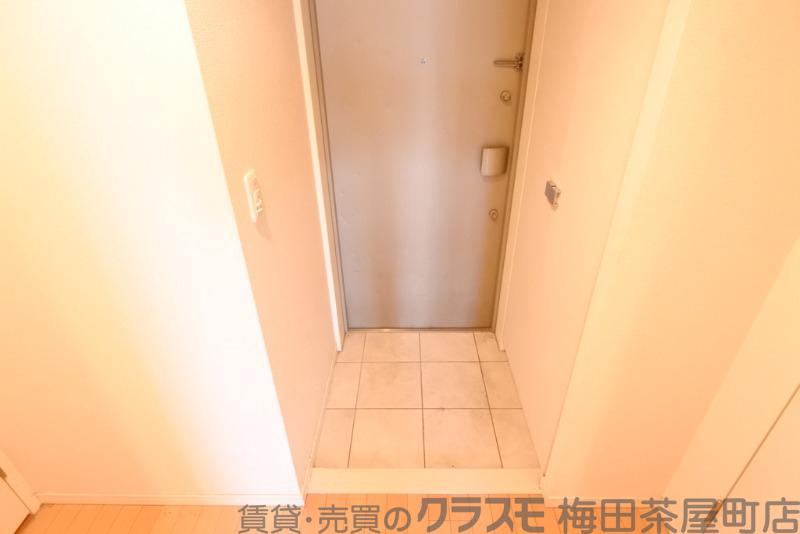 17/30 玄関