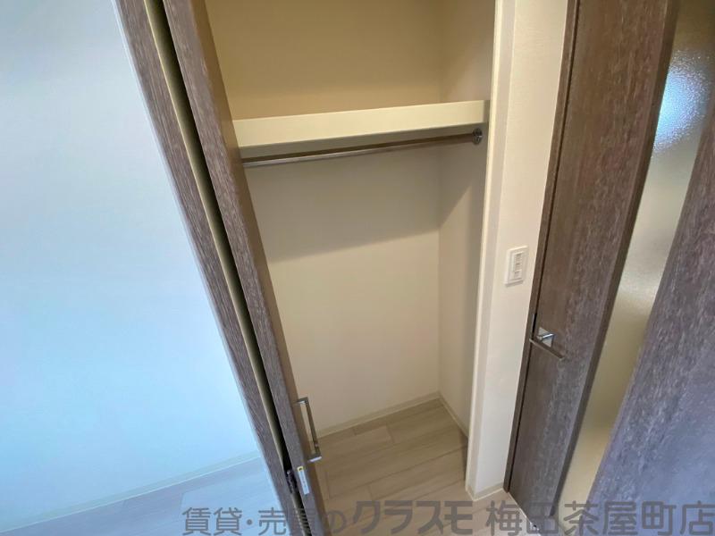13/30 収納