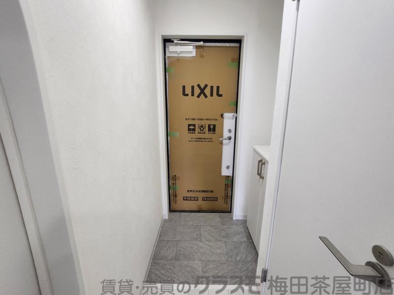 14/30 玄関
