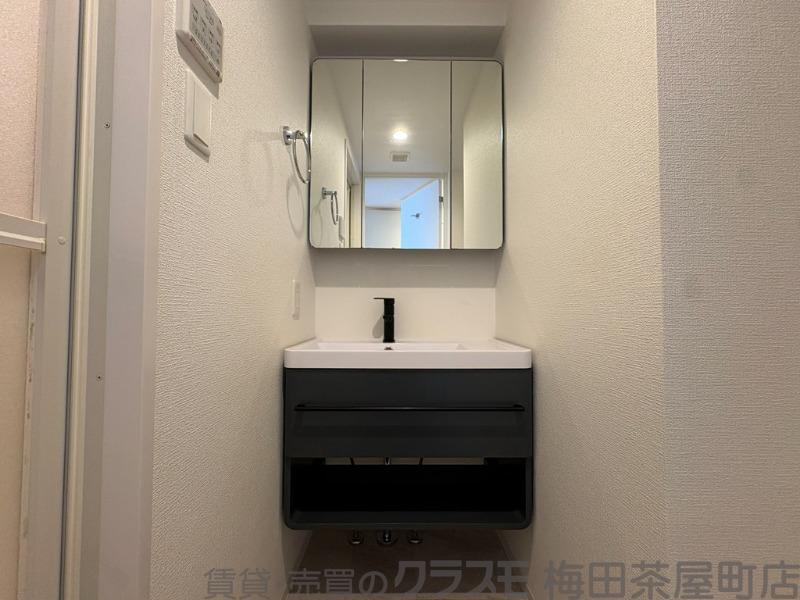 20/30 洗面