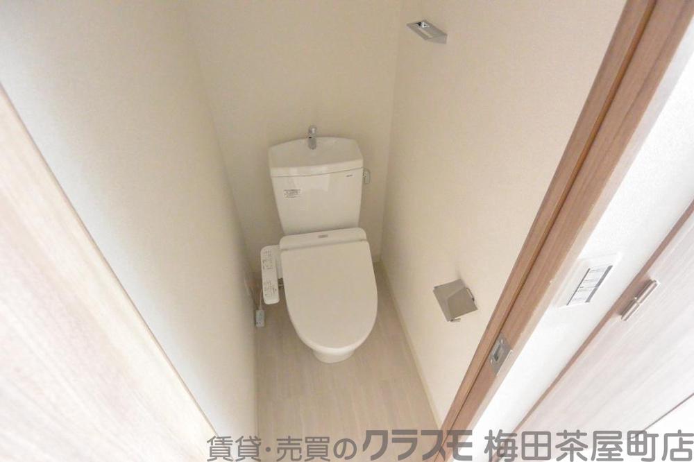 23/30 トイレ