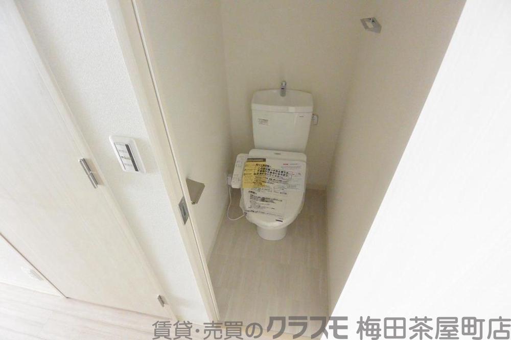 23/30 トイレ