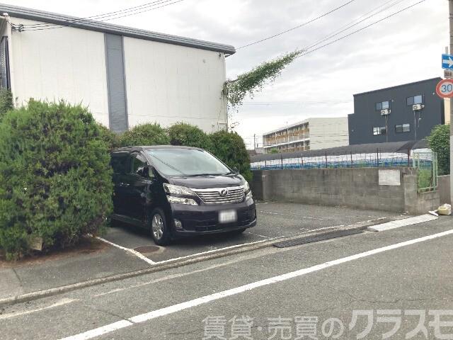 19/26 駐車場