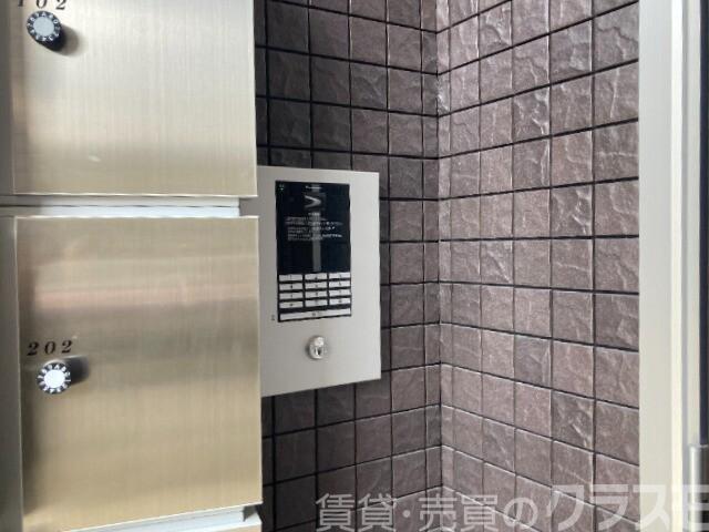 21/27 エントランス