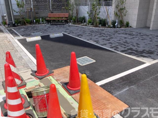 23/29 駐車場