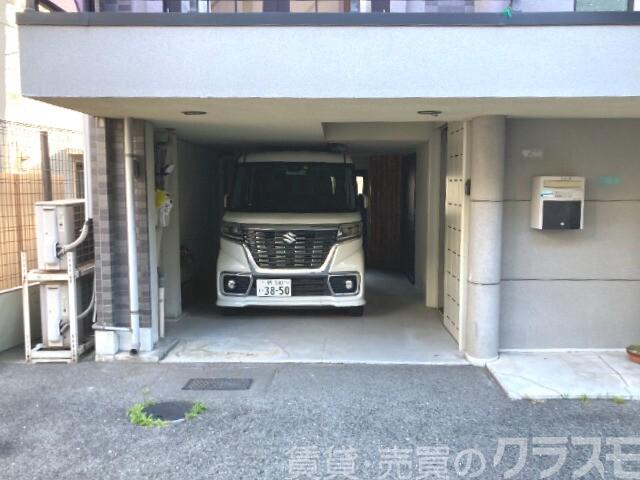 17/23 駐車場