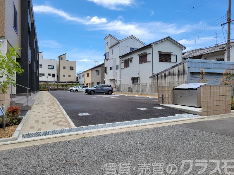 21/29 駐車場