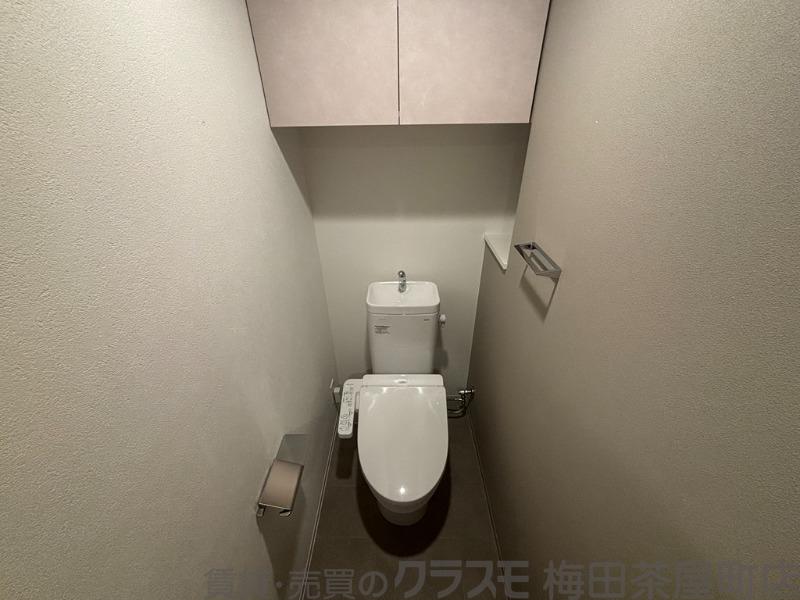 23/30 トイレ