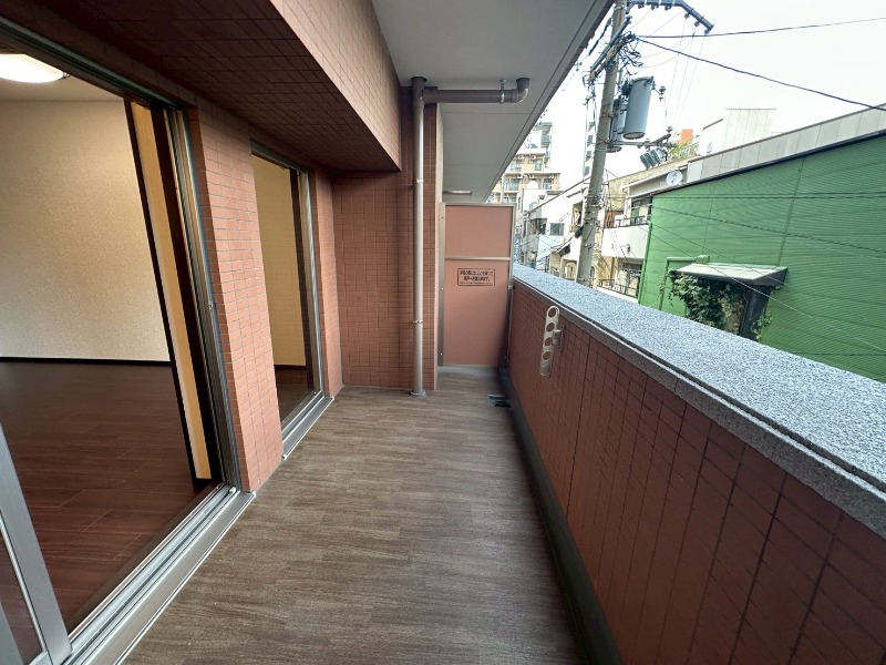 20/30 バルコニー