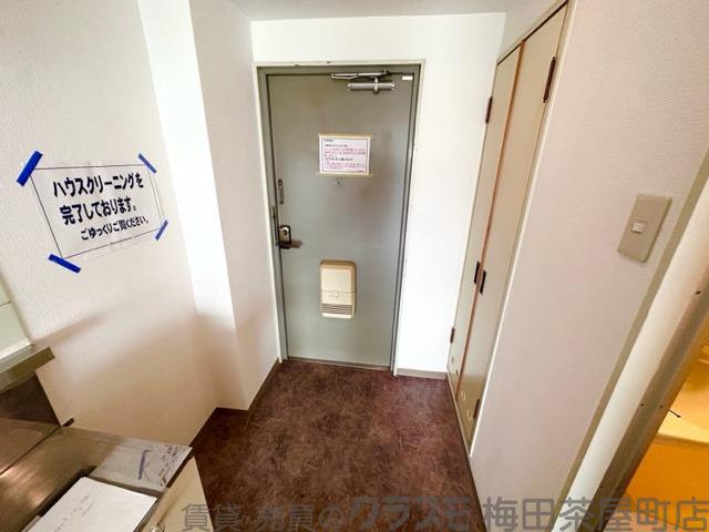 14/30 玄関