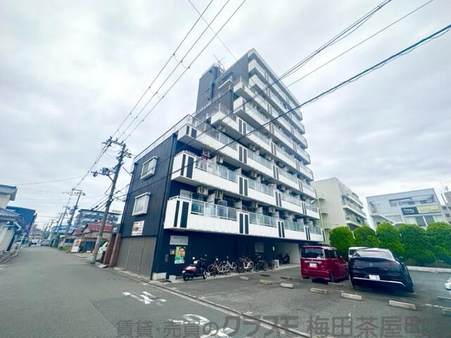 2/30 外観