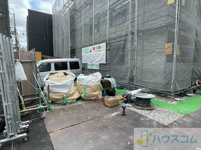 20/29 駐車場