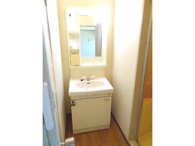 15/30 洗面