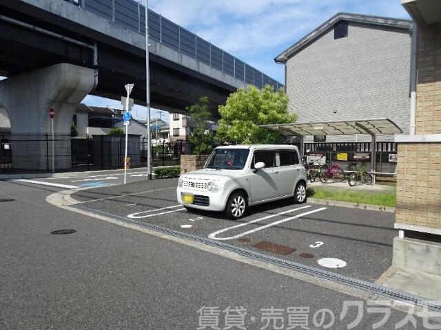 2/11 駐車場