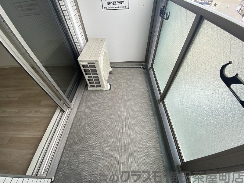 21/30 バルコニー