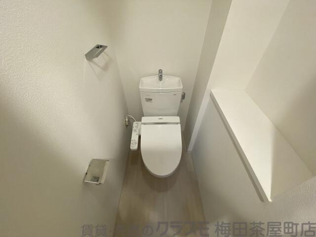 18/30 トイレ
