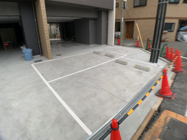 30/30 駐車場