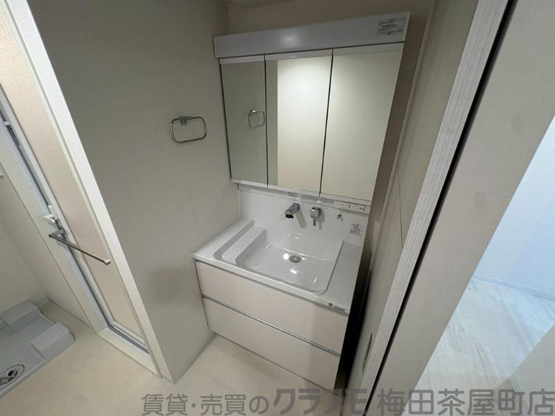21/30 洗面