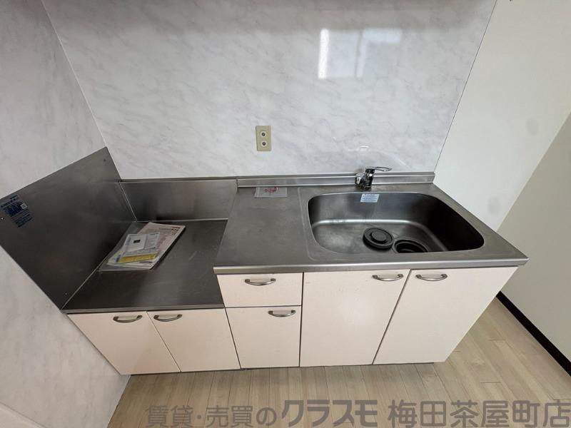 16/30 キッチン
