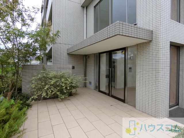 2/6 エントランス