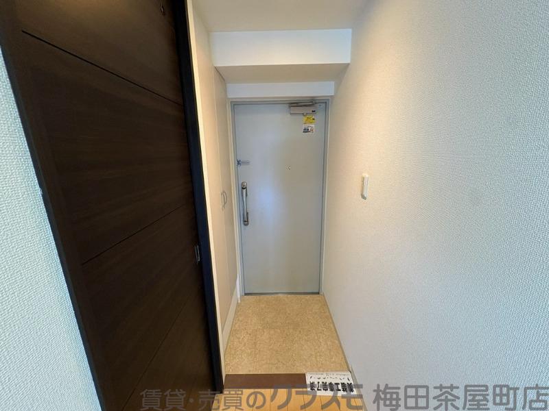 13/30 玄関