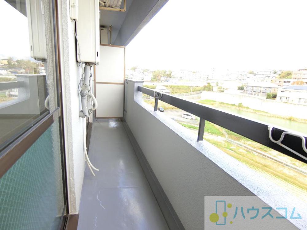 19/30 バルコニー