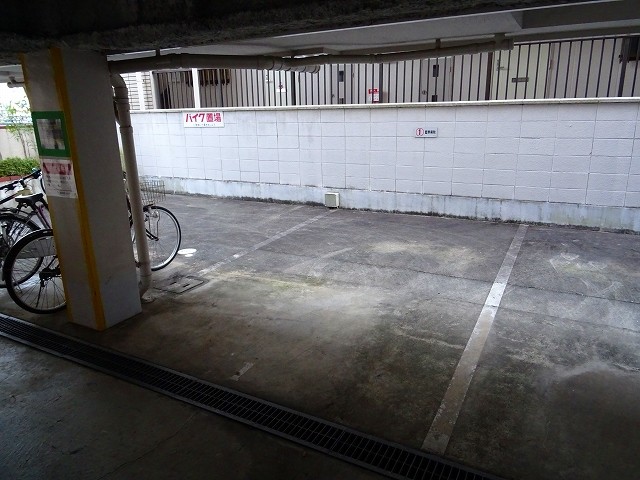 4/5 駐車場