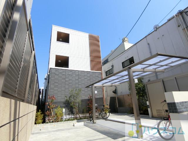 2/30 外観