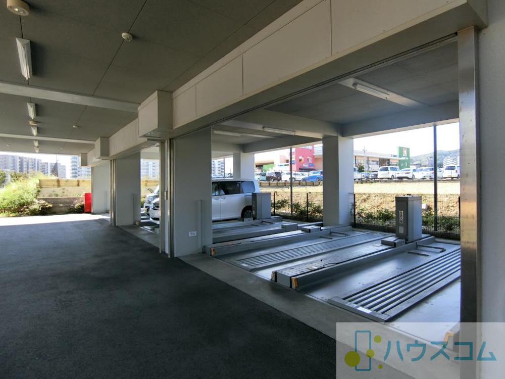3/4 駐車場
